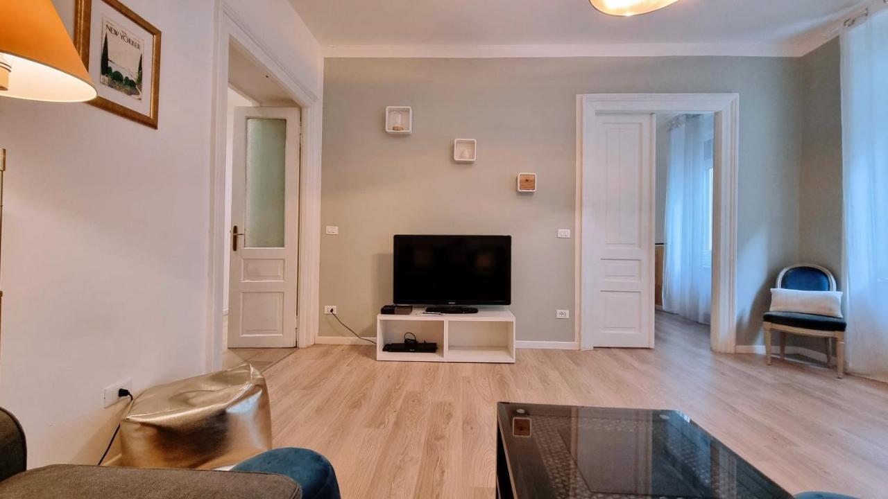 La Casa Dei Leoni Apartman Trieszt Kültér fotó